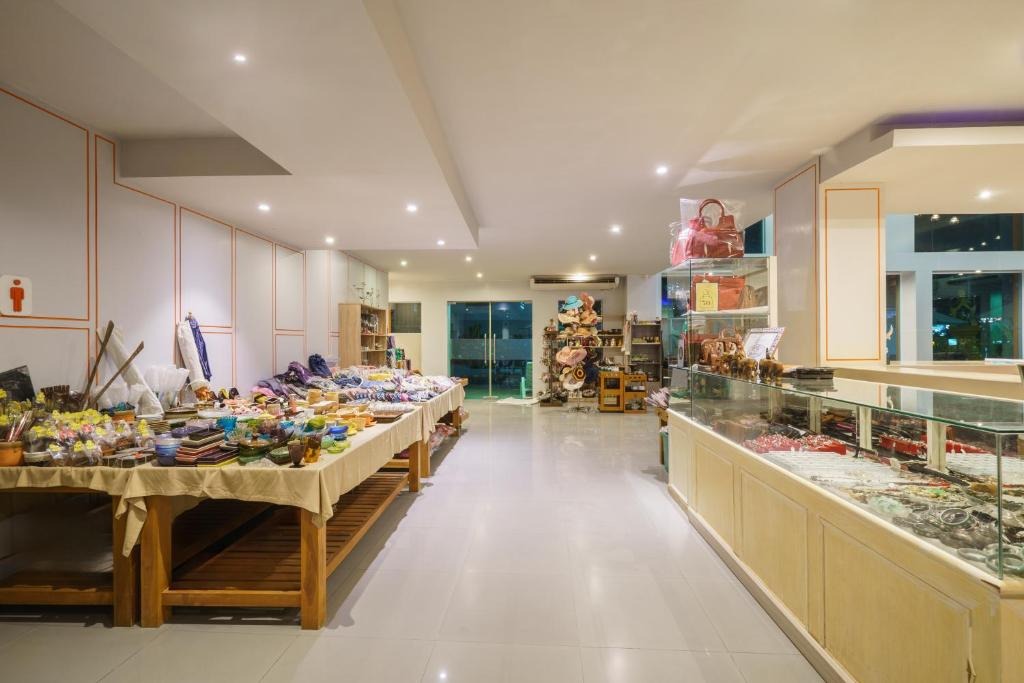 هتل چابانا کامالا